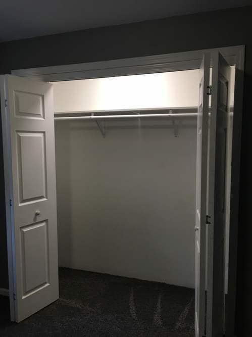 Building Photo - 212 S Albert Ave