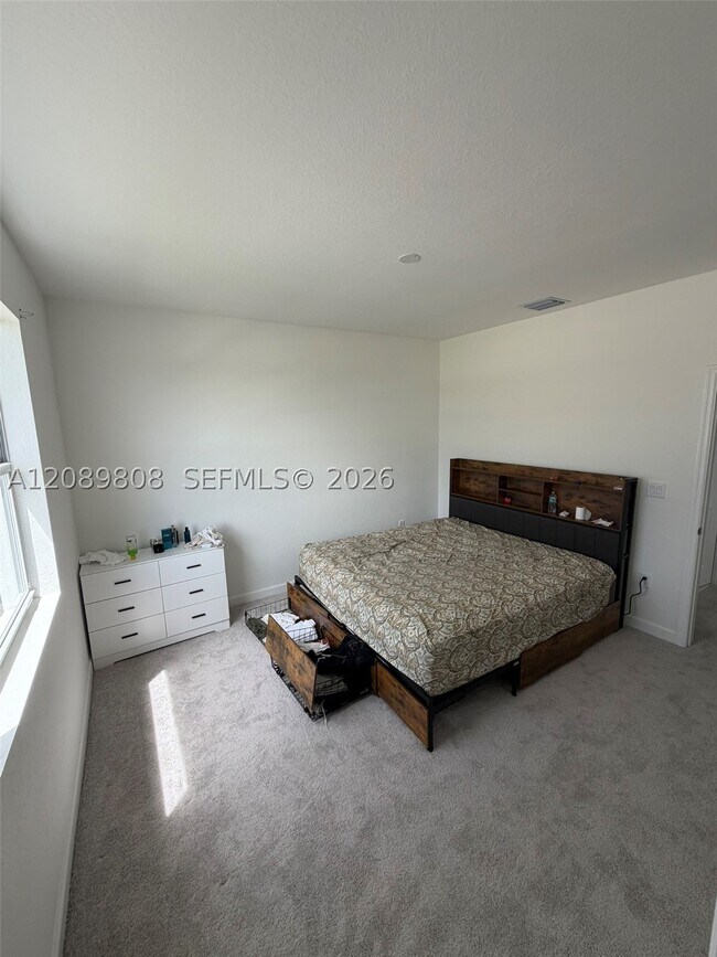 Building Photo - 35537 SW 189th Ave