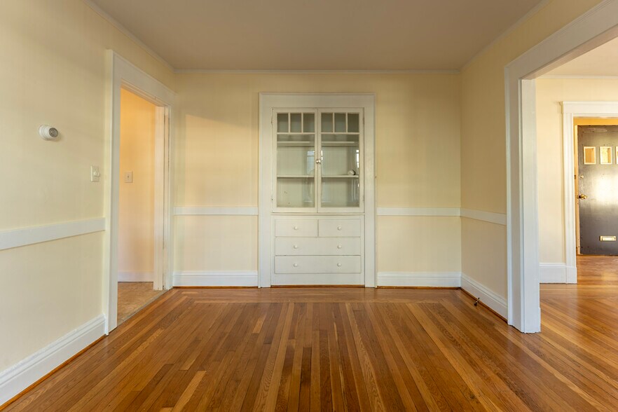 Building Photo - 89 Harnden Ave