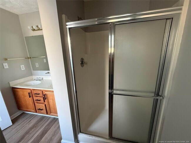 Building Photo - 8420 Deertrot Dr