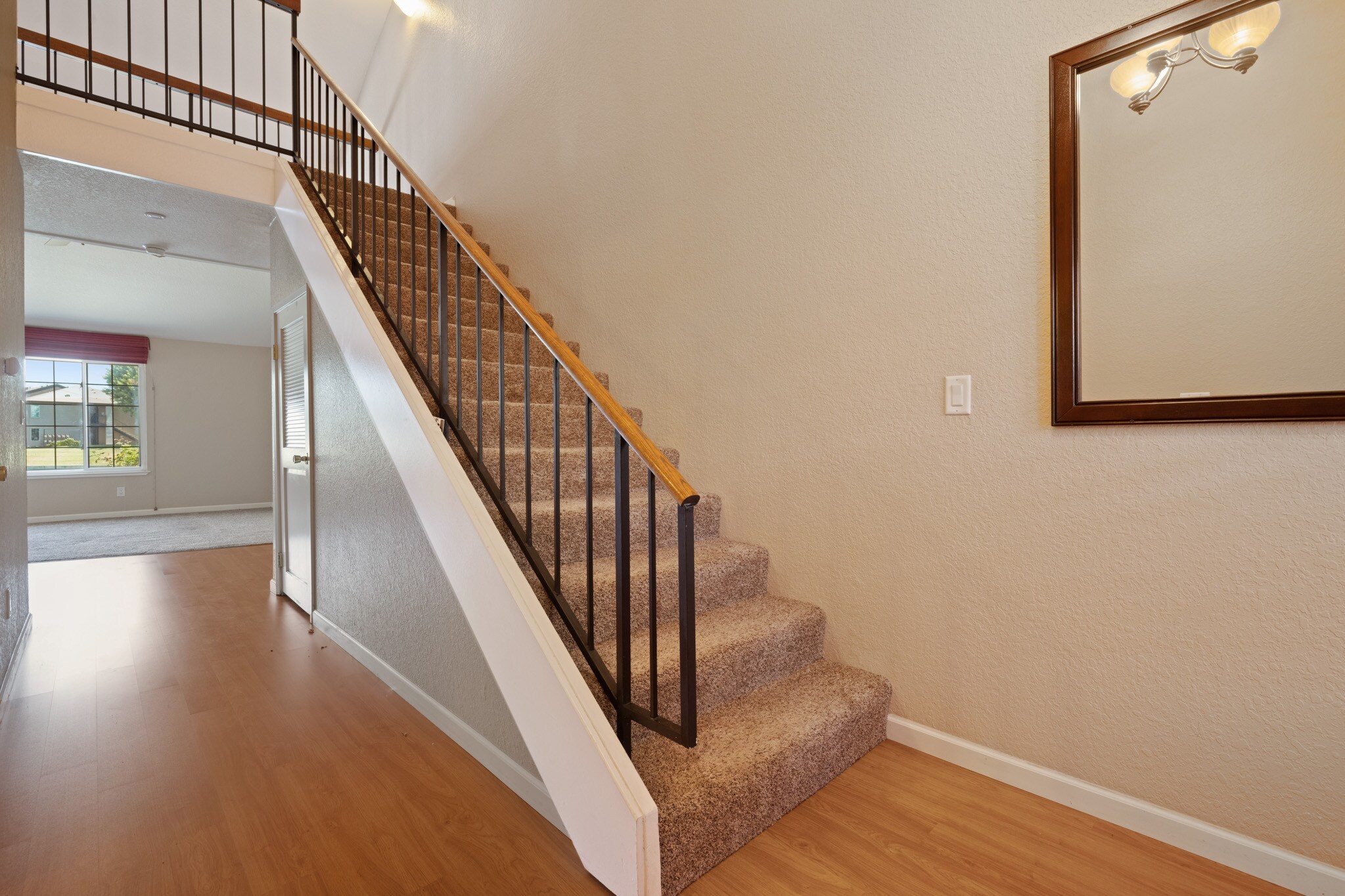 Building Photo - 7378 Lighthouse Dr