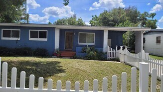 Building Photo - 4 Bedroom, 2 bath in Orlando. Fenced in ya...