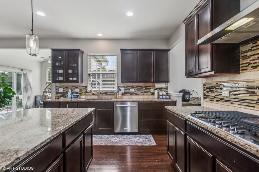 Building Photo - 14117 Meadow Ln