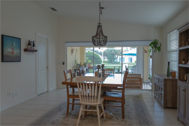 Building Photo - 4614 Ossabaw Way