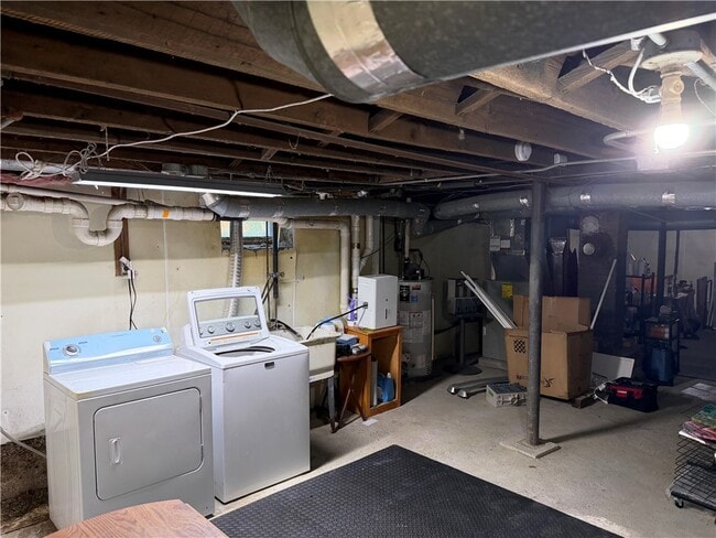 Building Photo - 69 Averill Ave