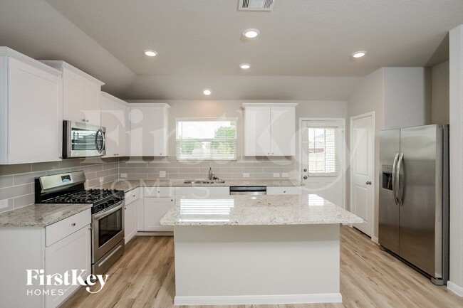 Building Photo - 14914 Bog Mill