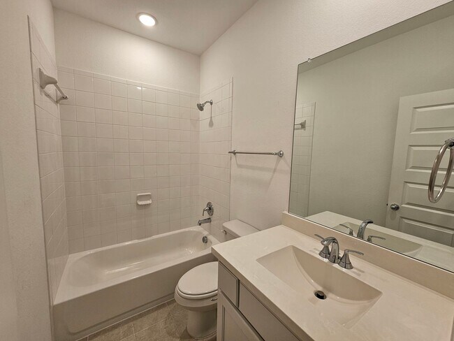 Building Photo - Available now ready for immediate move in  Heartland, TX