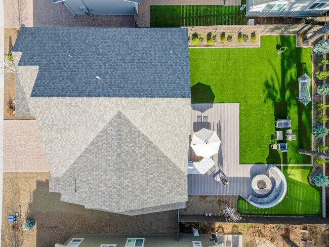 Building Photo - 2841 W Alamo Dr
