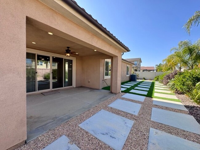 Building Photo - 4 bedroom single story Spencers Crossing h...