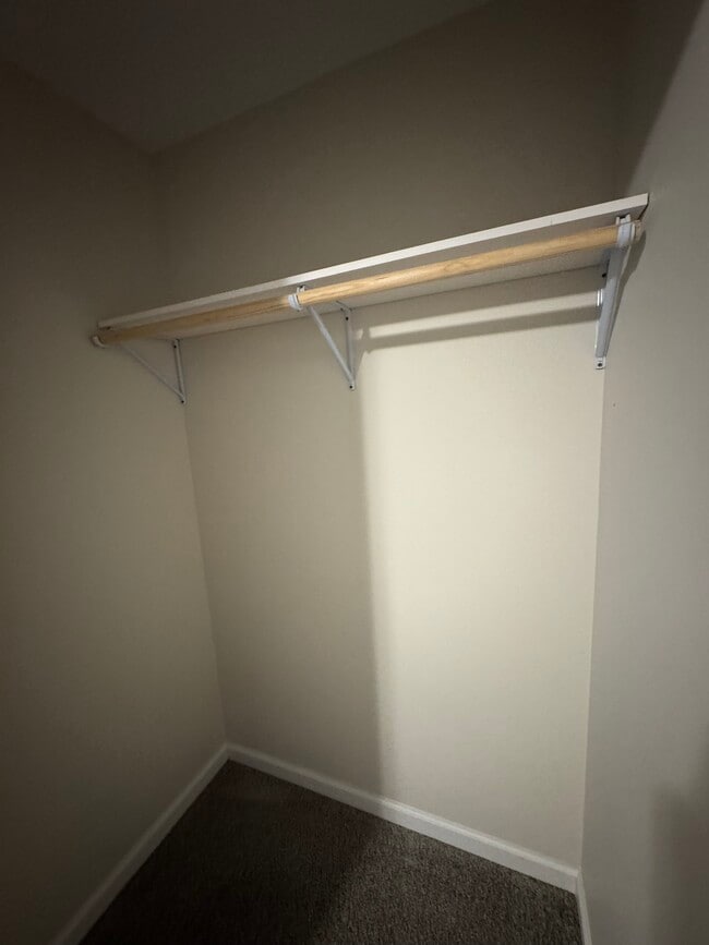 Building Photo - 909 Freeman St