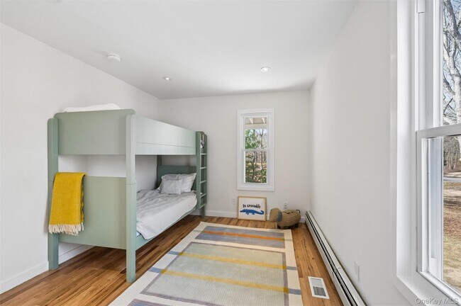 Building Photo - 14 Old Trail Rd