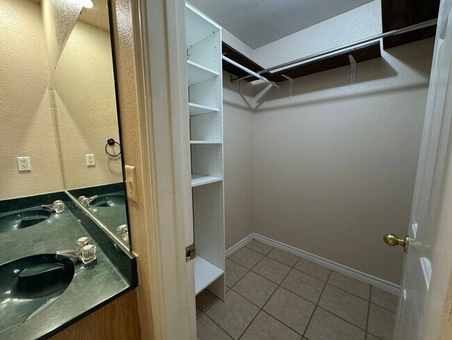 Building Photo - 3-Bedroom House for Rent in Killeen