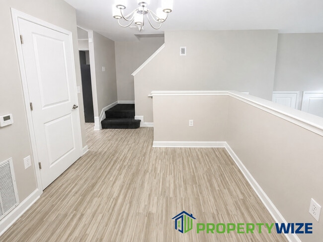 Building Photo - 4128 Orchard Ridge Blvd