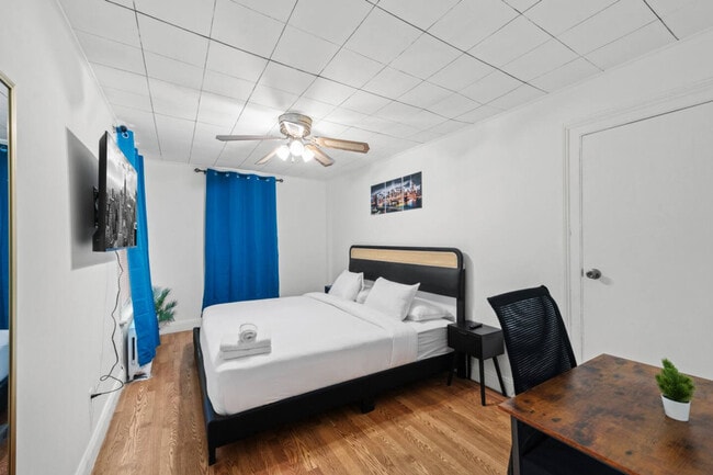 Building Photo - 21 Lord Ave