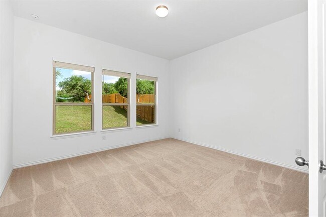 Building Photo - 1128 Ridge Runner Dr