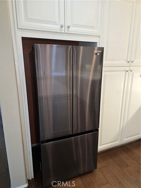 Building Photo - 2147 Cittadin Dr