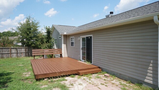 Building Photo - 301 Scranton Ct