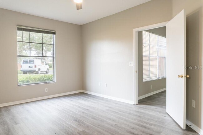 Building Photo - 5560 Metrowest Blvd