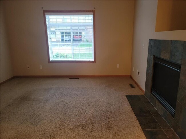 Building Photo - 18414 Lafayette Way