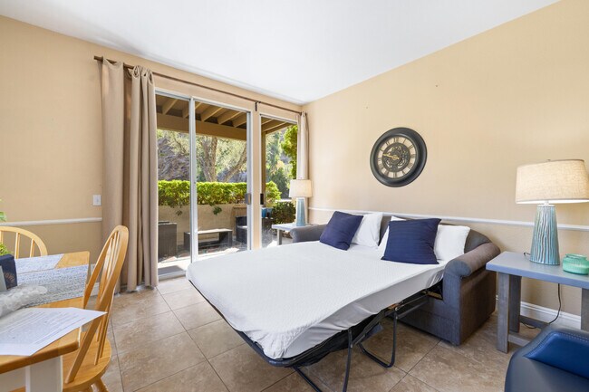 Building Photo - 78200 Cortez Ln