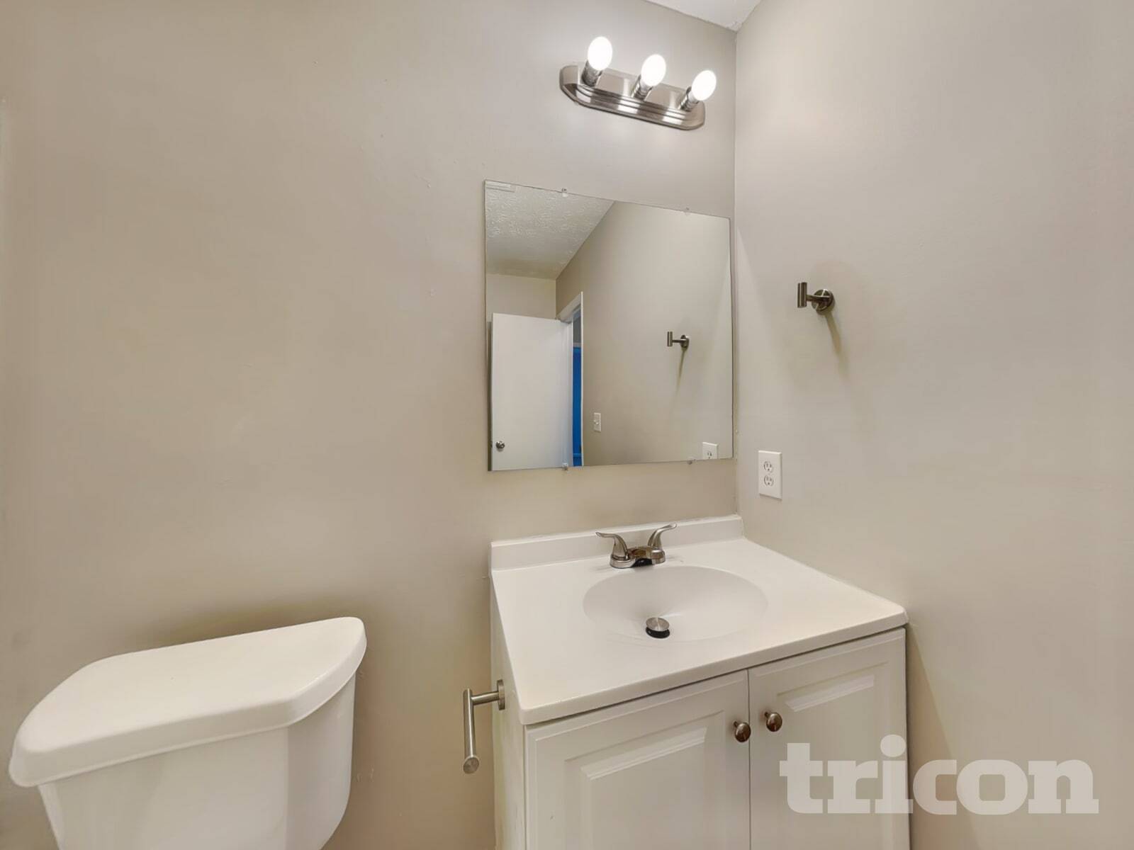 Building Photo - 2755 Wildflower Ln SW