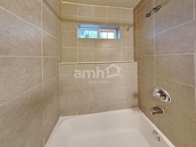 Building Photo - 30132 36th Pl S