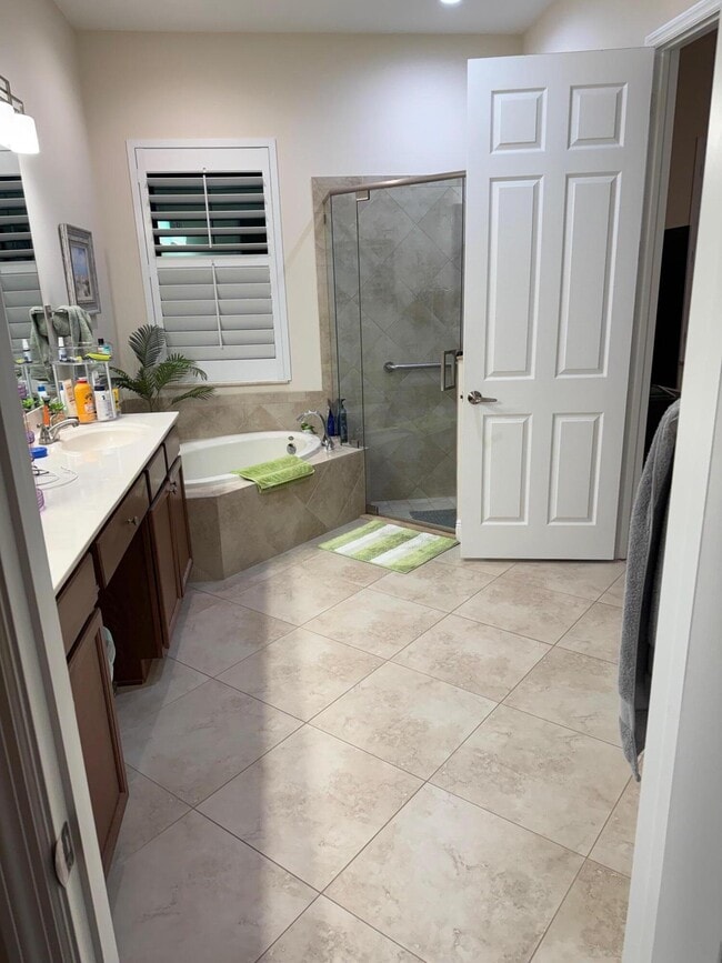 Building Photo - 10286 SW Canossa Way