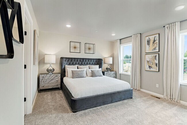 Building Photo - 6919 NE 132nd Way