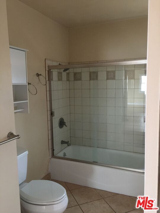 Building Photo - 4425 Victoria Park Pl