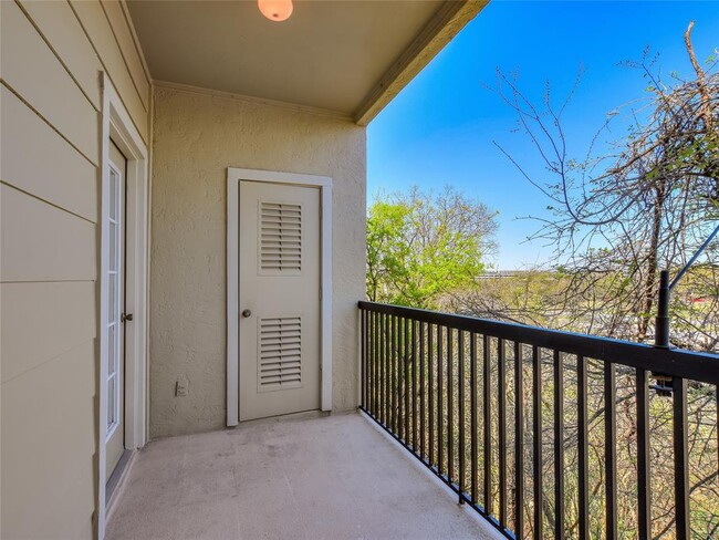 Building Photo - 9525 N Capital of Texas Hwy