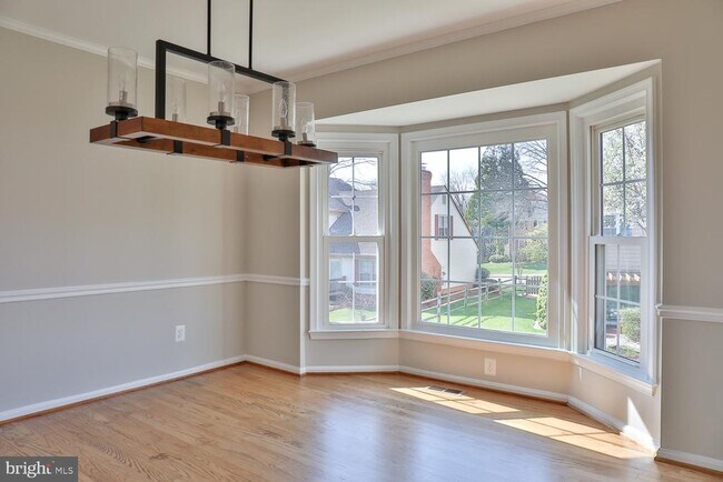 Building Photo - 5423 Rilian Ct