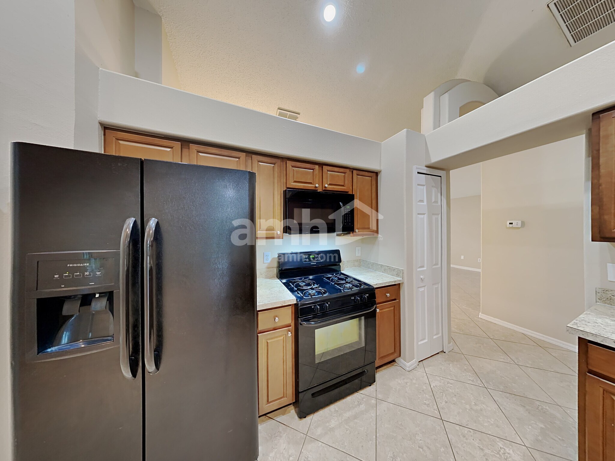 Building Photo - 28733 Midnight Star Loop