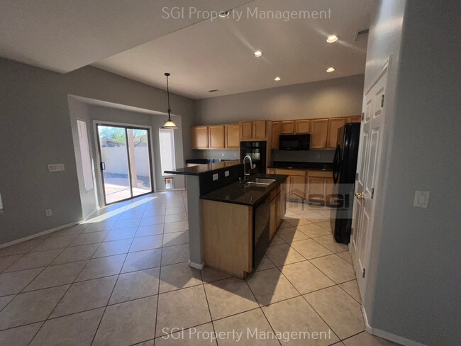 Building Photo - 5415 W Pecan Rd