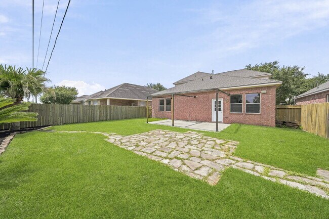 Building Photo - Spacious and Updated 4-Bedroom in Shadow Creek Ranch.