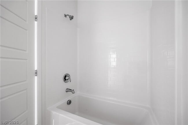 Building Photo - 11804 Waterbird Ave