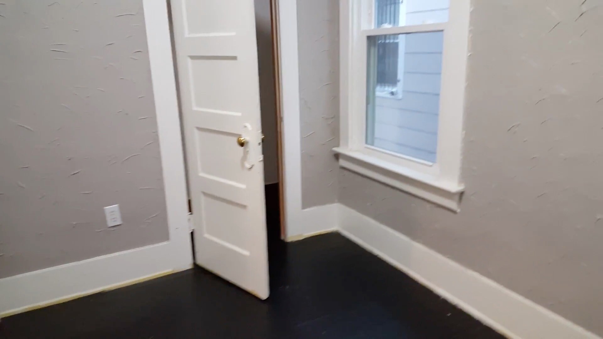 Building Photo - 126 Lisbon Ave