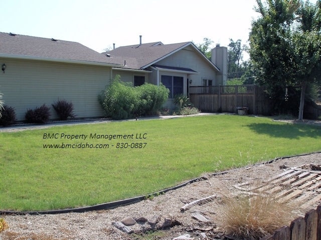 Building Photo - 1403 E Symphony Ct