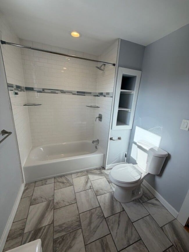 Building Photo - Beauty in LOMO