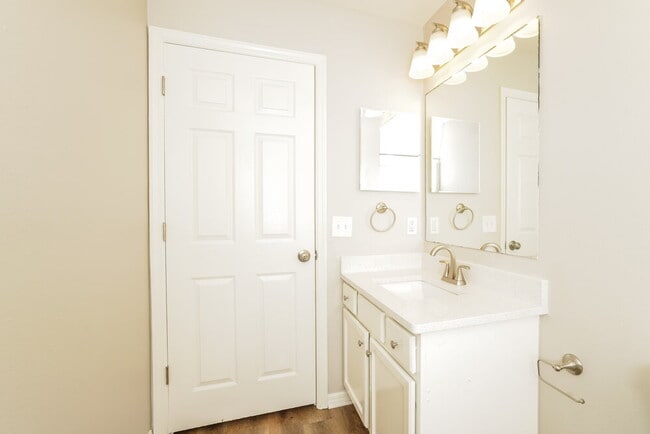 Building Photo - 3468 Steelgate Ct