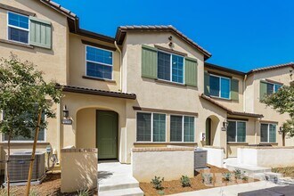 Building Photo - 36396 Casita Ct