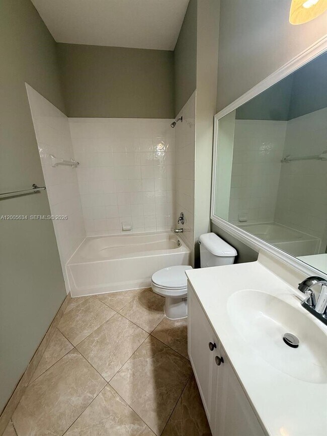 Building Photo - 4602 SW 160th Ave