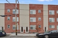 Building Photo - 910 N 19th St