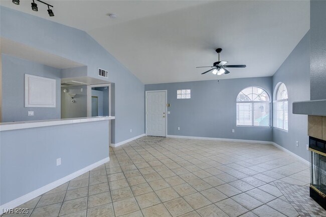Building Photo - 2251 Wigwam Pkwy