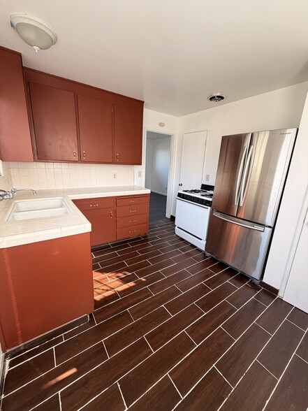 Building Photo - 3224 Berg Ave