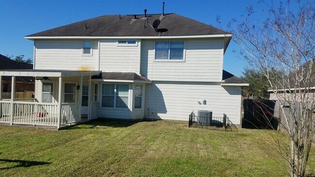 Building Photo - 4015 Redwood Arbor Ln