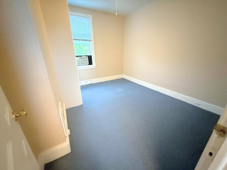 Bedroom 2 - 2432 E Norris St