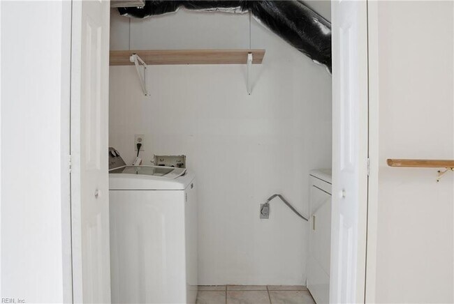 Building Photo - 1486 Old Virginia Beach Rd