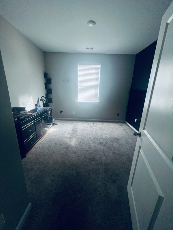 Building Photo - 231 Sedona Dr