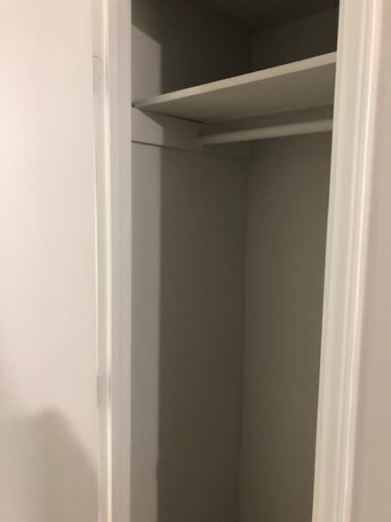 Building Photo - 4405 Graceland Ct