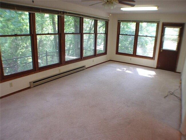 Building Photo - 20 Cobb Cir